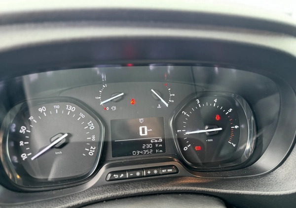 Toyota ProAce cena 164000 przebieg: 34352, rok produkcji 2023 z Łomianki małe 106